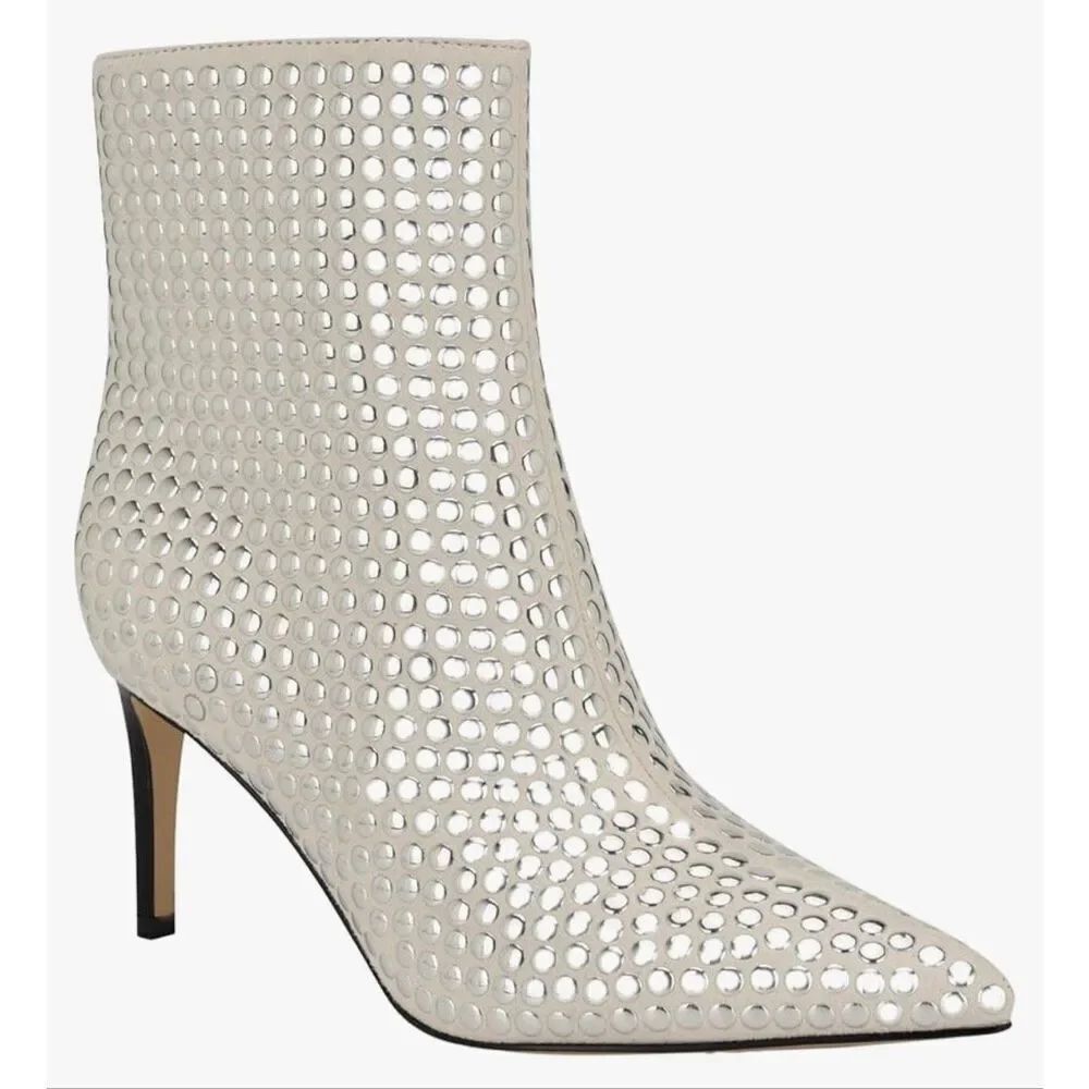 Nine West Women's Kepord Size 5